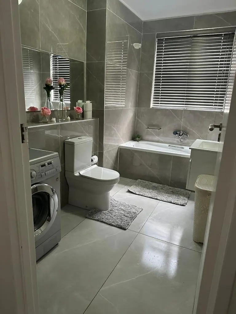 102 Palma Eyrie Holiday Apartments Cape Town
