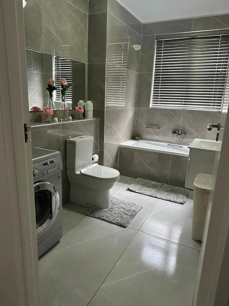 102 Palma Eyrie Holiday Apartments Cape Town